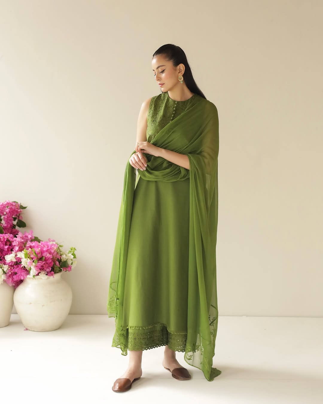 OLIVE CHARM