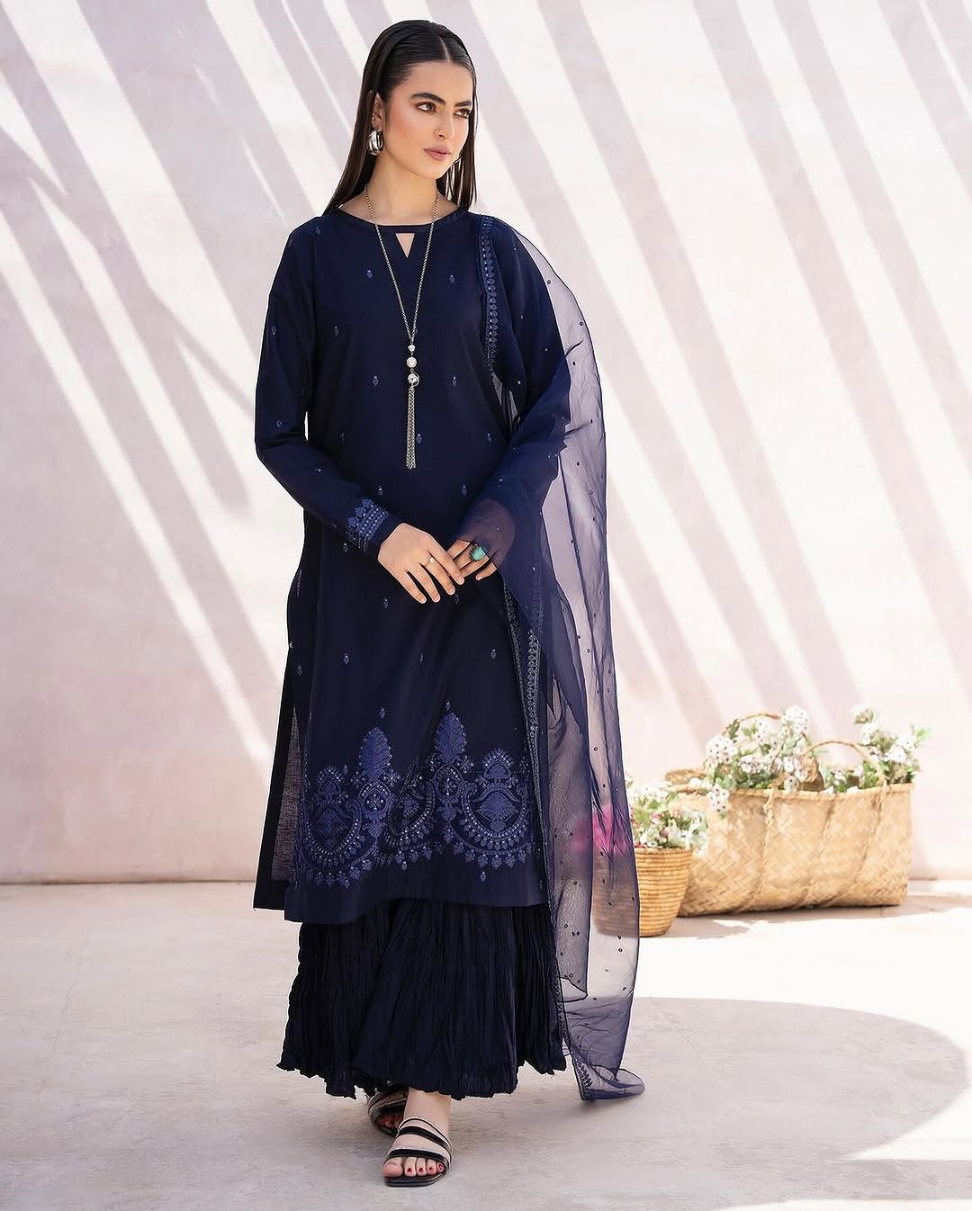 Rosa Navy