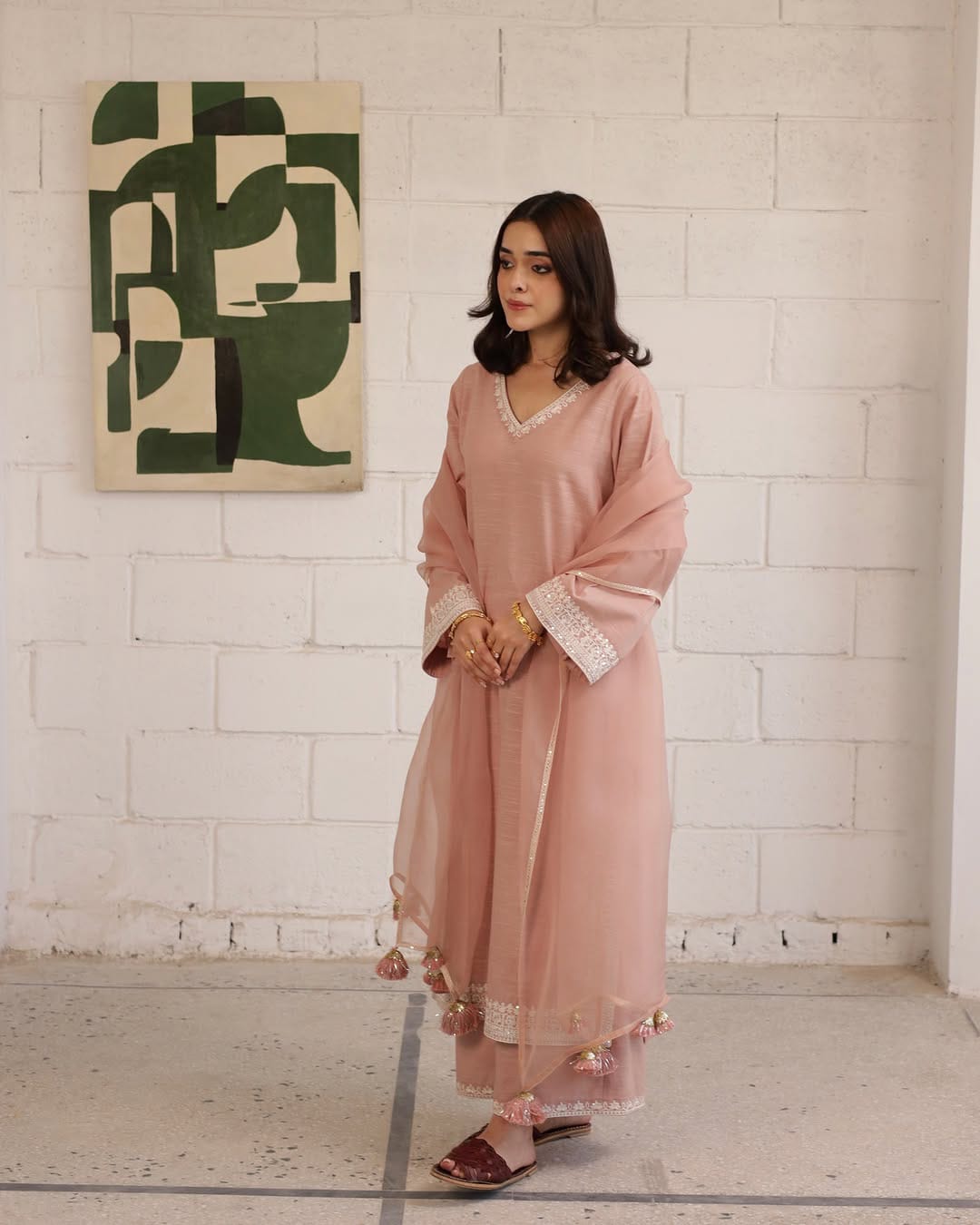 Noor-e-Gulabi